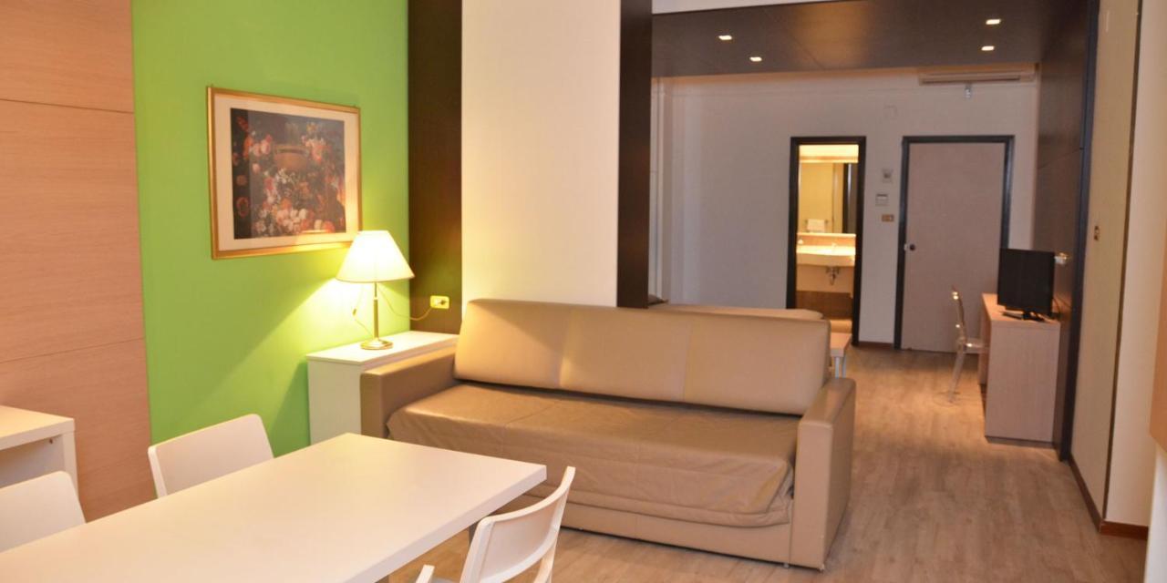 Residence Eurhotel Montesilvano Marina Exterior foto