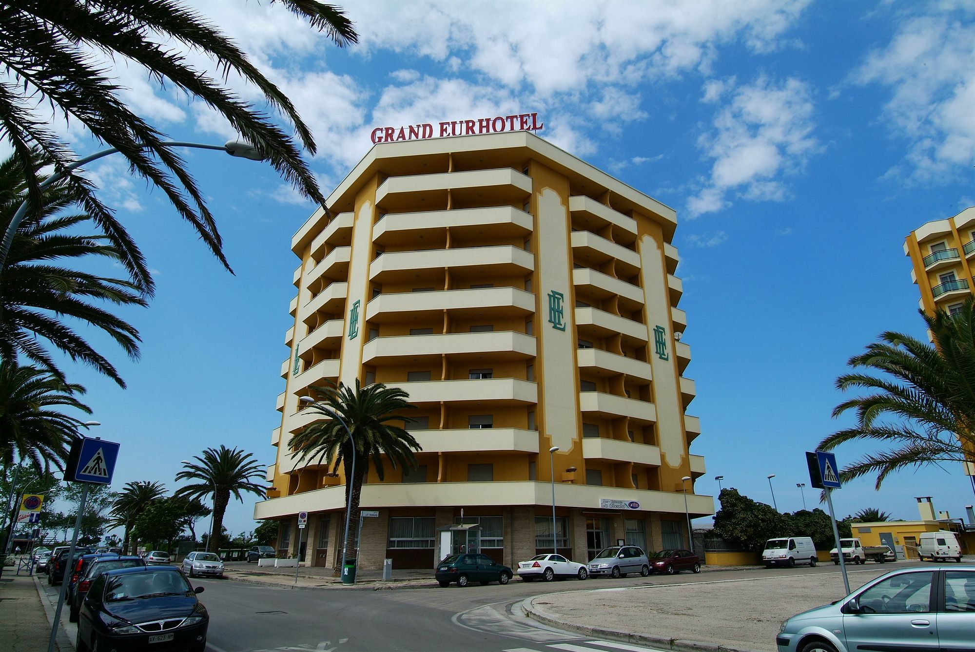 Residence Eurhotel Montesilvano Marina Exterior foto